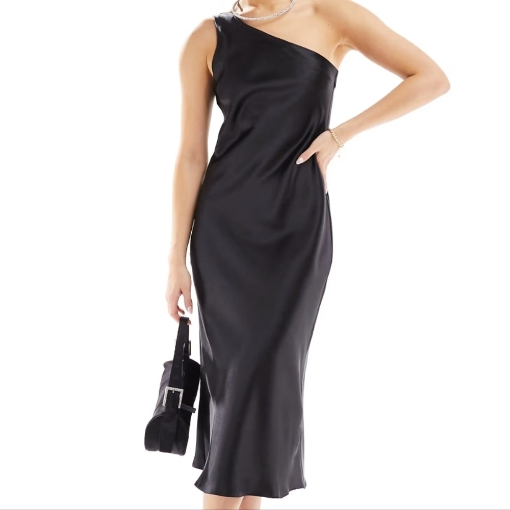 Asos Top Shop One Shoulder Midi Dress With Thigh High Side Slit.   Size 4